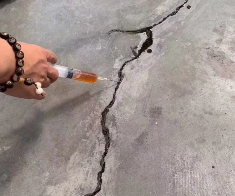 花山混凝土裂缝修补技术详解​